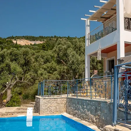 Sun And Stone Villa Atháni