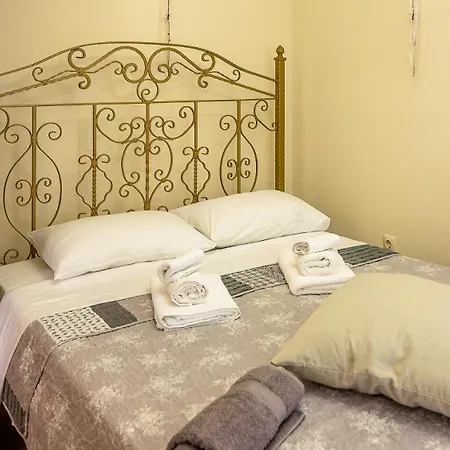 Sun And Stone Villa *