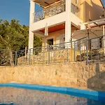 Sun And Stone Villa