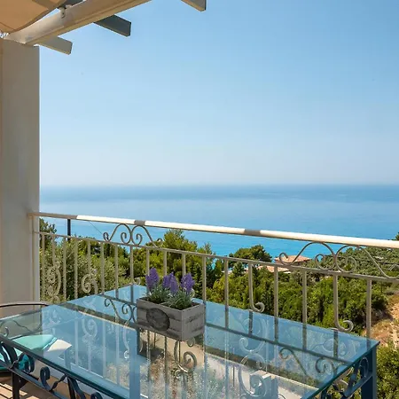 Villa Sun And Stone