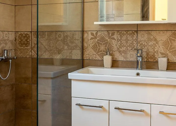 Sun And Stone Villa Athanion